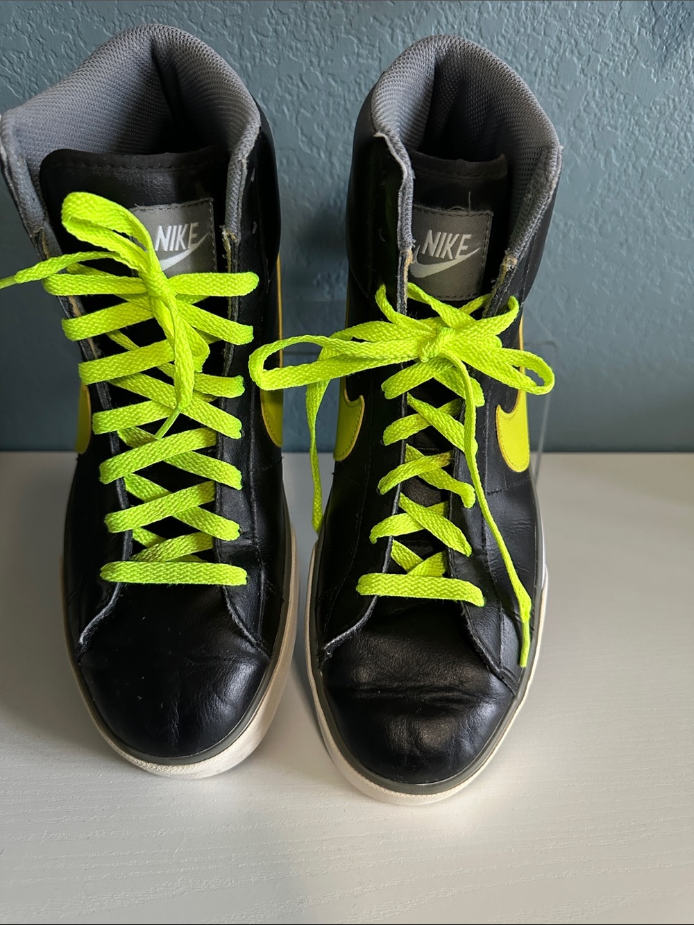 Nike Black High-Top Sneakers with Neon Yellow Accents & neon green laces